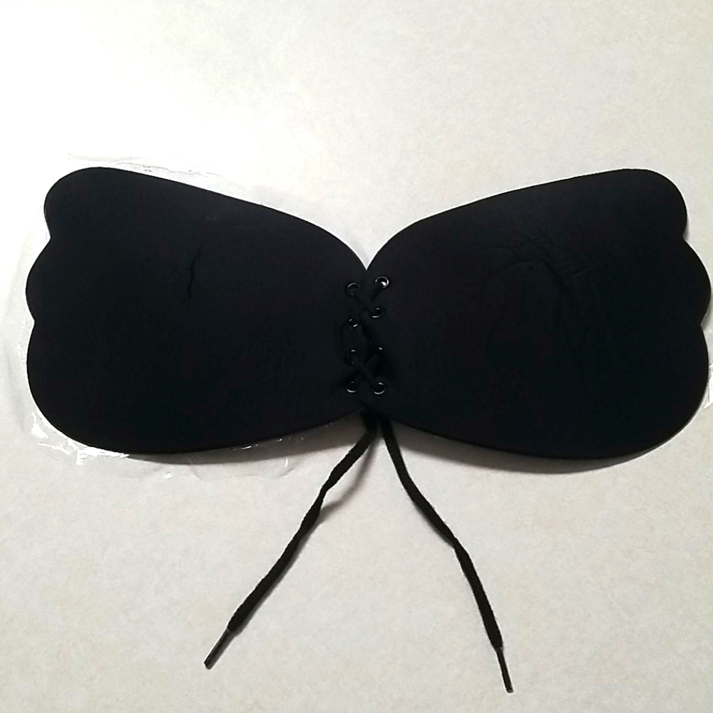 Black Strapless Backless Bra
